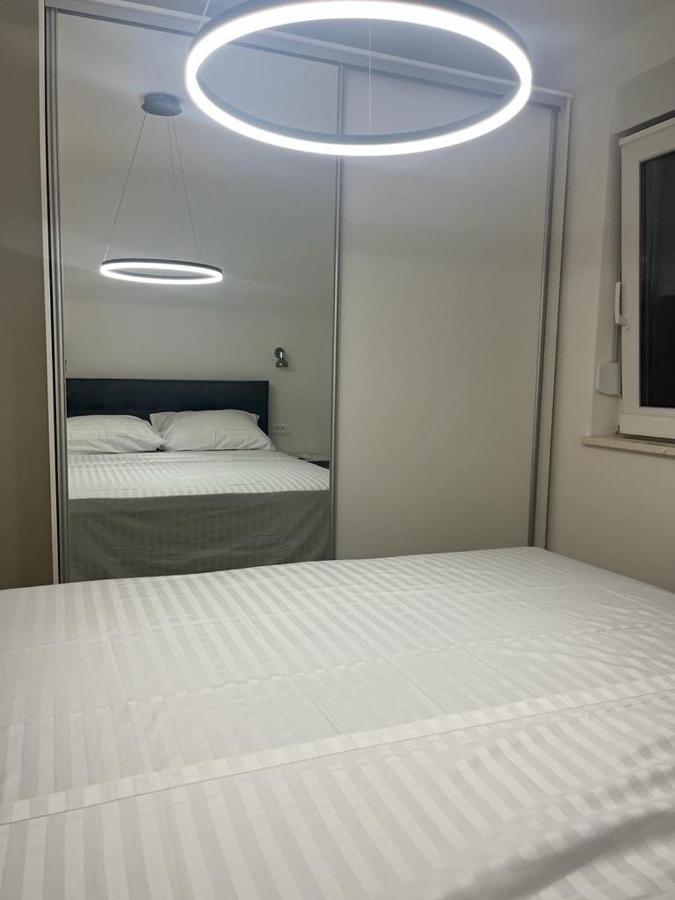 자다르 Olive Oasis Penthouse With Jacuzzi 아파트 외부 사진