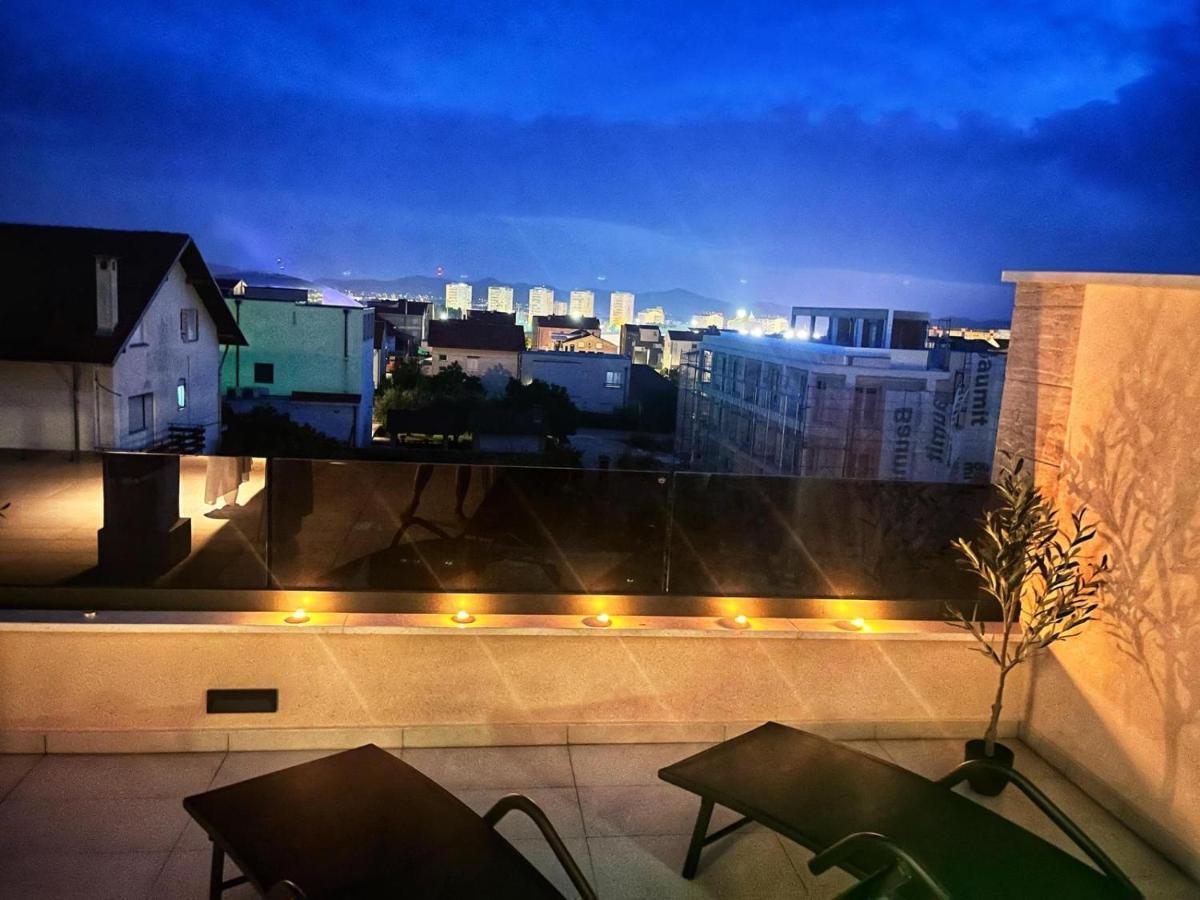 자다르 Olive Oasis Penthouse With Jacuzzi 아파트 외부 사진